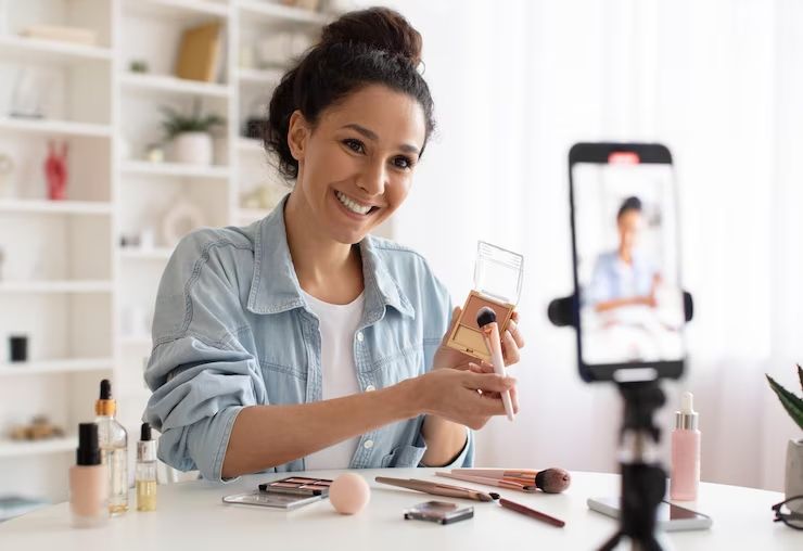 female social media influencer